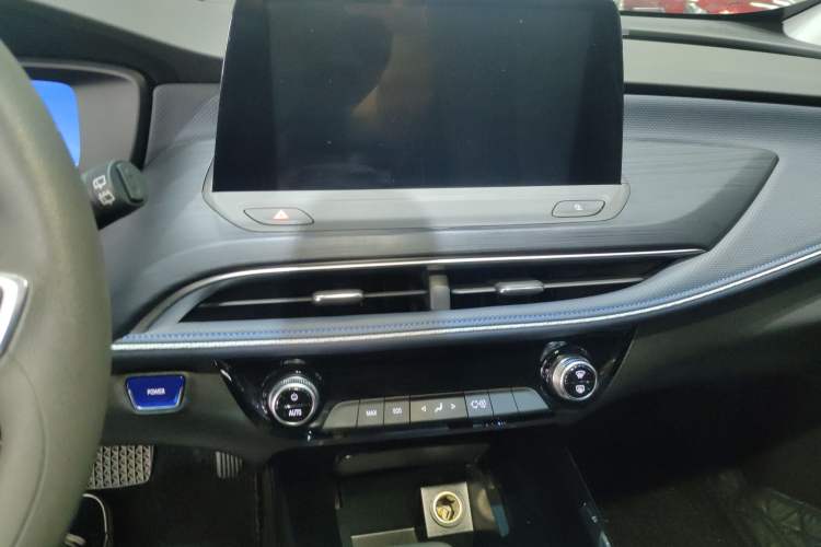 Used Buick Velite 6 2024 430km Enjoyment Version Audio And AC Panel