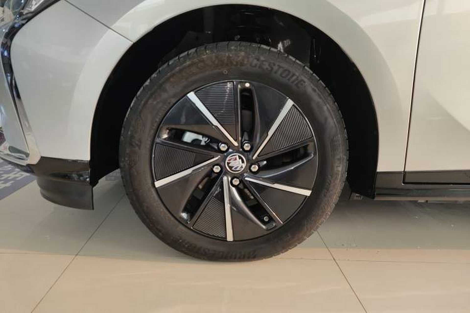 Used Buick Velite 6 2024 430km Enjoyment Version Exterior 4