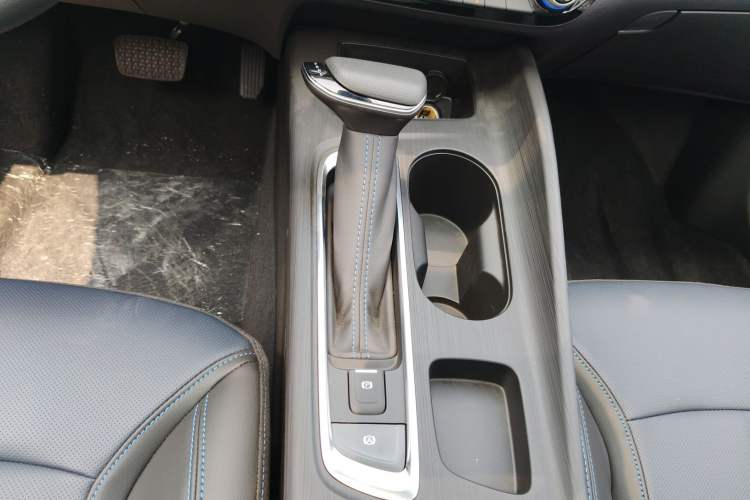 Used Buick Velite 6 2024 450km Enjoyment Plus Version Gear Lever
