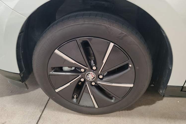 Used Buick Velite 6 2024 430km Enjoyment Version Left Front Wheel Hub