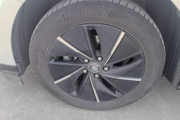 Used Buick Velite 6 2024 430km Enjoyment Version Left Front Wheel Hub