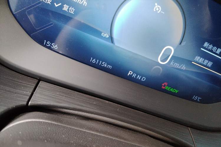 Used Buick Velite 6 2024 450km Comfort Edition PLUS Odometer Close Up