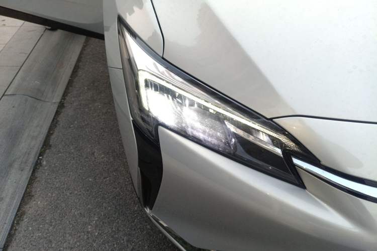 Used Buick Velite 6 2024 430km Enjoyment Version Right Front Headlight