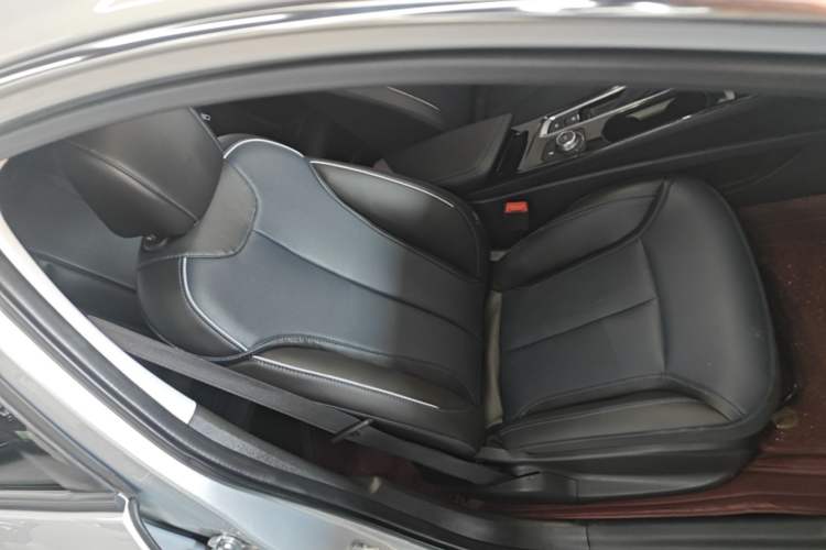 Used Buick Velite 6 2024 430km Enjoyment Version Right Front Seat