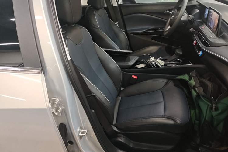 Used Buick Velite 6 2024 430km Comfort Edition Right Front Seat