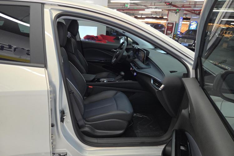 Used Buick Velite 6 2024 430km Enjoyment Version Right Front Seat