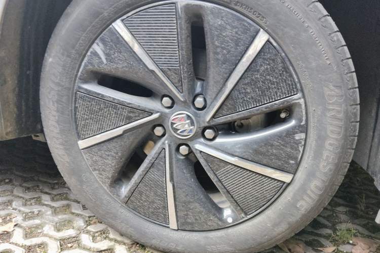 Used Buick Velite 6 2024 430km Enjoyment Version Right Front Wheel Hub