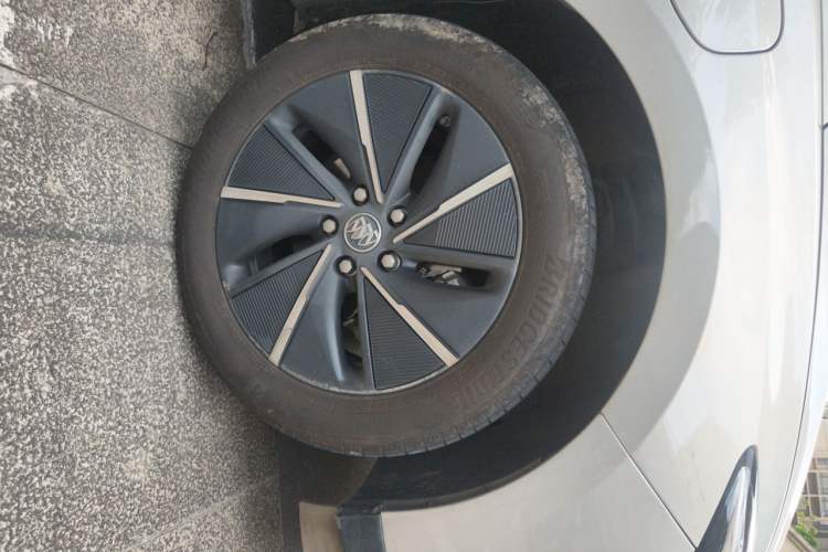 Used Buick Velite 6 2024 430km Comfort Edition Right Front Wheel Hub