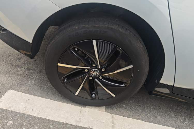 Used Buick Velite 6 2024 430km Comfort Edition Right Rear Wheel Hub