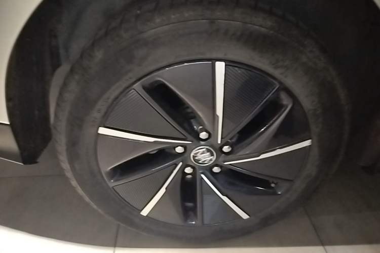 Used Buick Velite 6 2024 430km Enjoyment Version Right Rear Wheel Hub