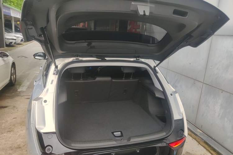 Used Buick Velite 6 2024 430km Comfort Edition Trunk