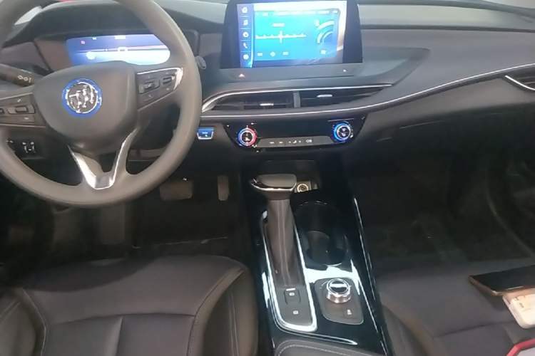 Used Buick Velite 6 2024 430km Comfort Edition Audio And AC Panel