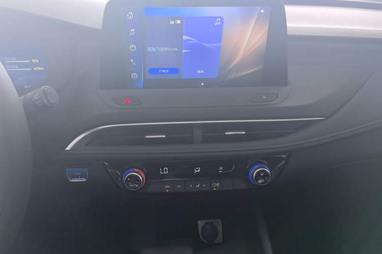 Used Buick Velite 6 2024 450km Enjoyment Plus Version Audio And AC Panel