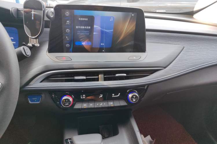 Used Buick Velite 6 2024 450km Range Commuter Version Audio And AC Panel