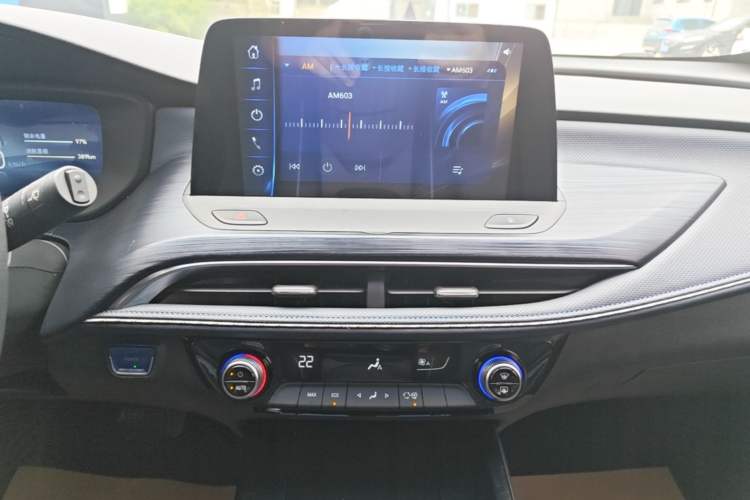 Used Buick Velite 6 2024 430km Comfort Edition Audio And AC Panel