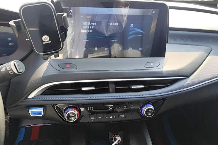 Used Buick Velite 6 2024 450km Enjoyment Plus Version Audio And AC Panel