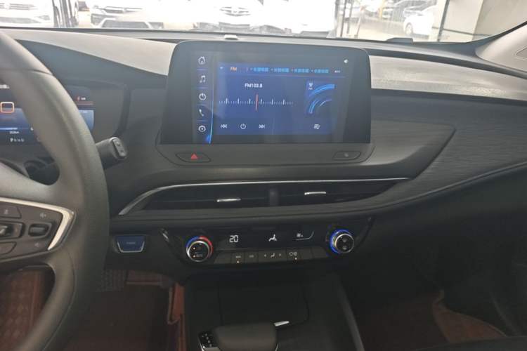Used Buick Velite 6 2024 430km Comfort Edition Audio And AC Panel