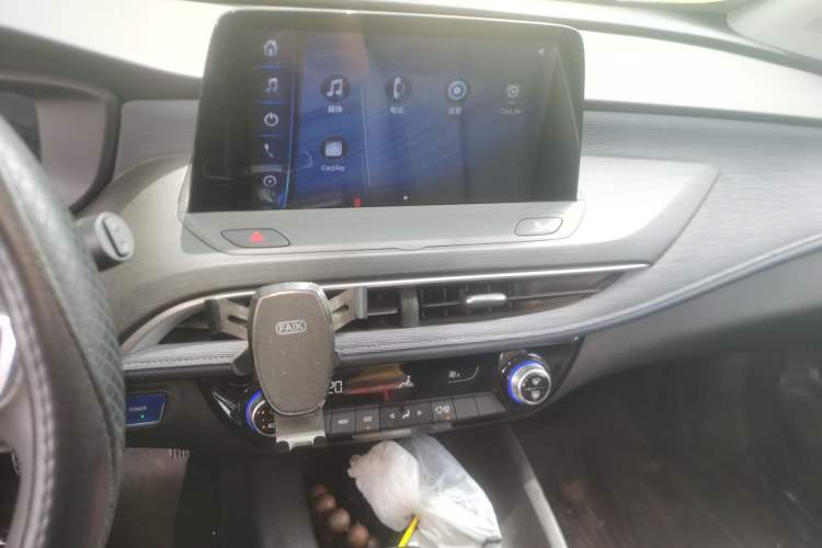 Used Buick Velite 6 2024 450km Range Commuter Version Audio And AC Panel
