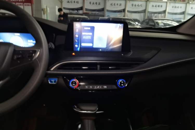 Used Buick Velite 6 2024 430km Enjoyment Version Audio And AC Panel