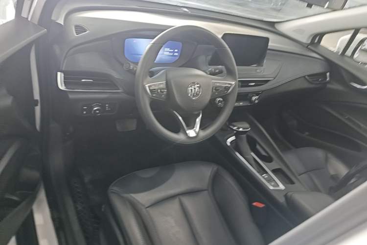 Used Buick Velite 6 2024 450km Range Commuter Version Center Console