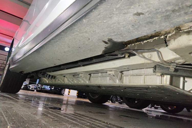 Used Buick Velite 6 2024 450km Range Commuter Version Chassis Front Right