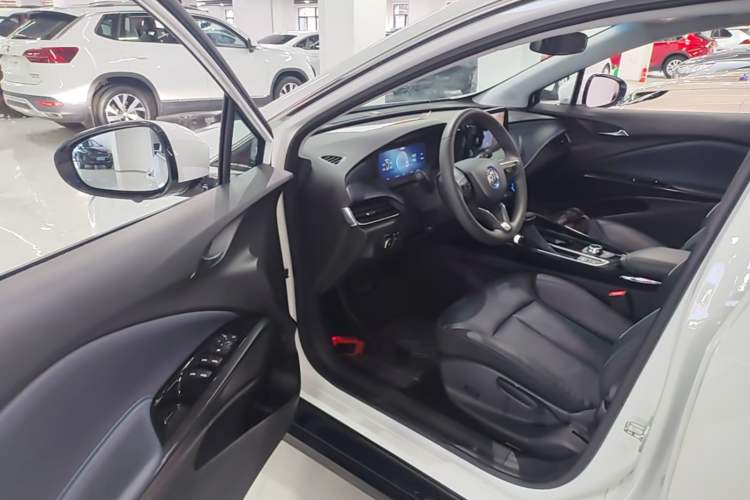 Used Buick Velite 6 2024 430km Comfort Edition Driver Seat