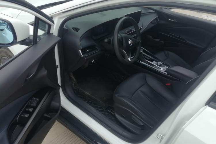 Used Buick Velite 6 2024 430km Comfort Edition Driver Seat