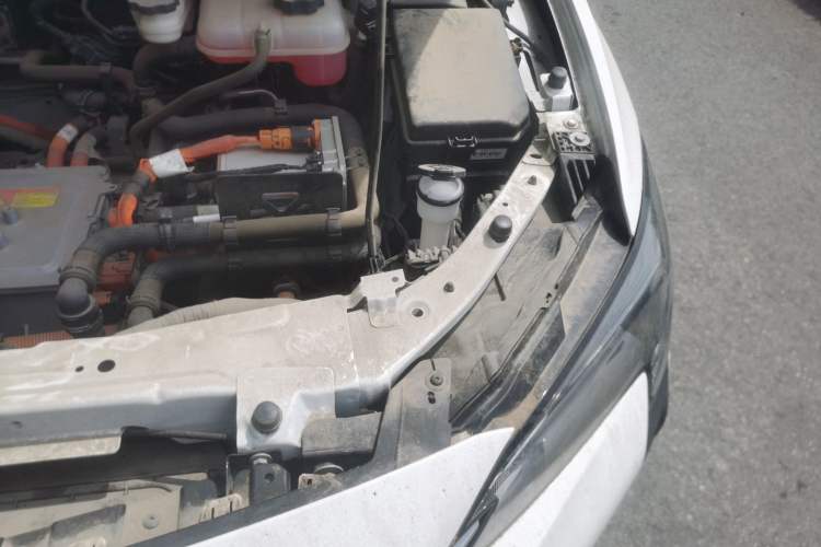 Used Buick Velite 6 2024 450km Range Commuter Version Engine Bay Left