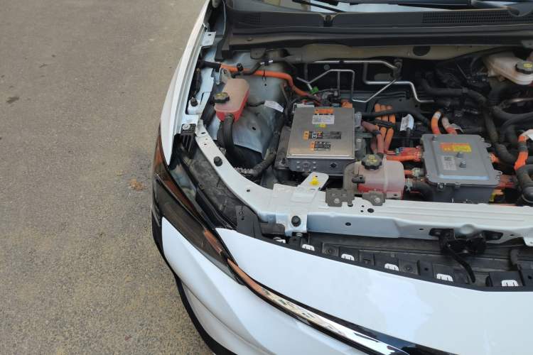 Used Buick Velite 6 2024 450km Range Commuter Version Engine Bay Right