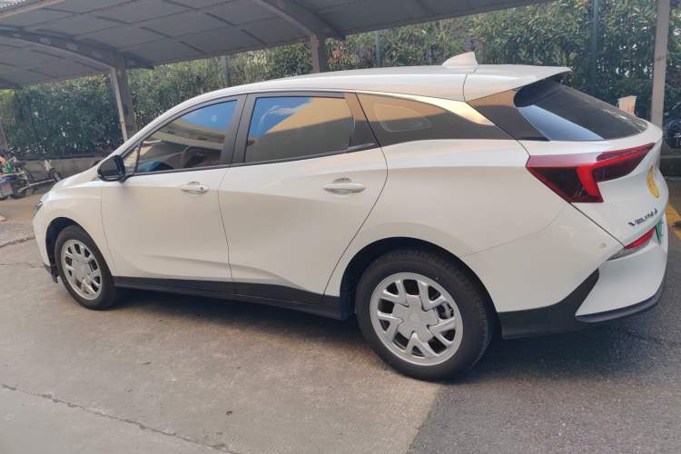 Used Buick Velite 6 2024 450km Range Commuter Version Exterior 3