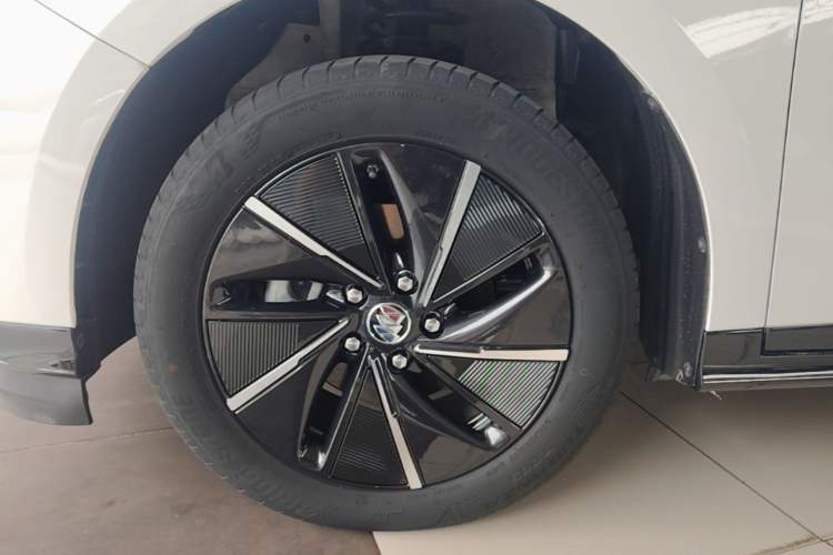 Used Buick Velite 6 2024 430km Enjoyment Version Exterior 4