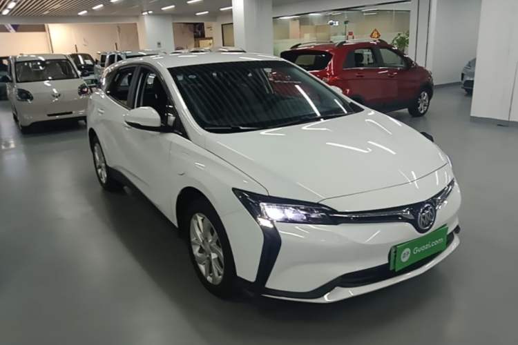 Used Buick Velite 6 2024 430km Comfort Edition Front Right 45 Deg