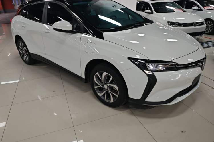 Used Buick Velite 6 2024 450km Enjoyment Plus Version Front Right 45 Deg