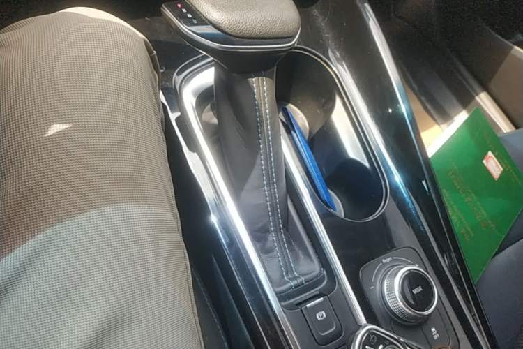 Used Buick Velite 6 2024 430km Comfort Edition Gear Lever