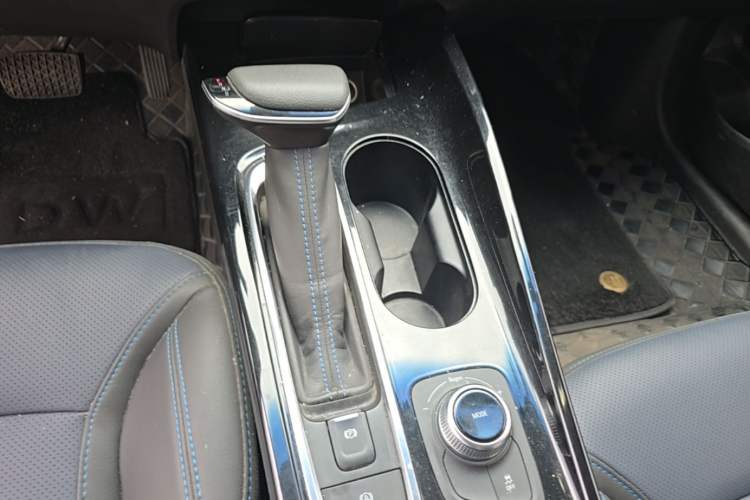 Used Buick Velite 6 2024 430km Comfort Edition Gear Lever