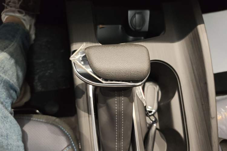 Used Buick Velite 6 2024 450km Range Commuter Version Gear Lever