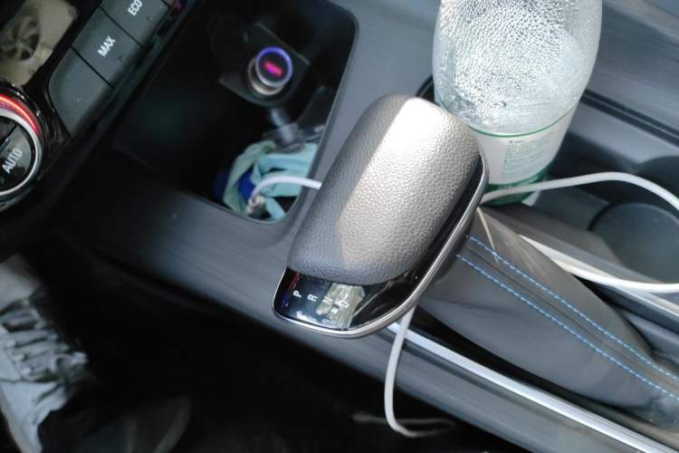 Used Buick Velite 6 2024 450km Comfort Edition PLUS Gear Lever