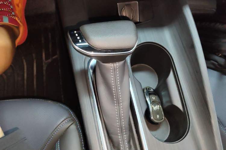 Used Buick Velite 6 2024 450km Range Commuter Version Gear Lever