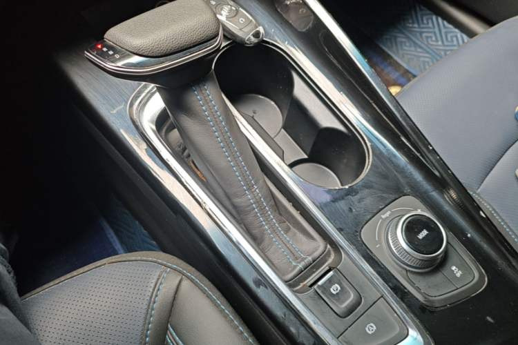 Used Buick Velite 6 2024 430km Comfort Edition Gear Lever