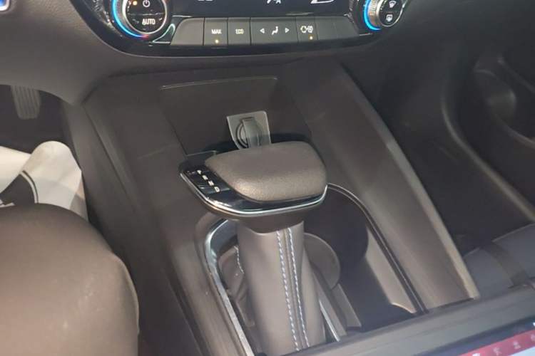 Used Buick Velite 6 2024 450km Enjoyment Plus Version Gear Lever
