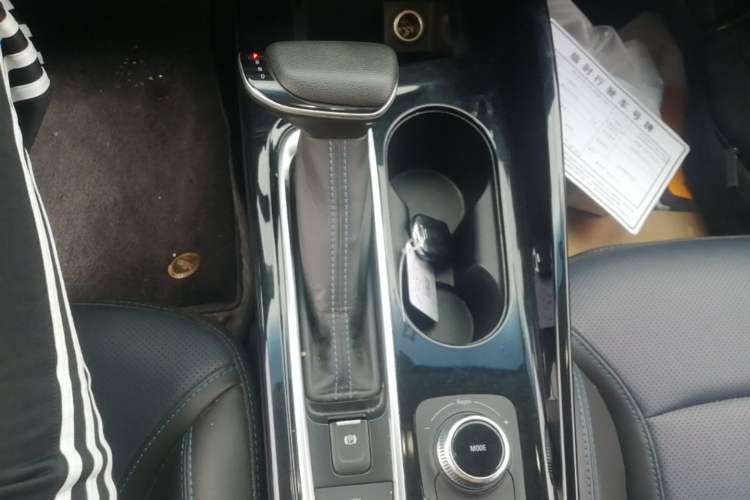 Used Buick Velite 6 2024 430km Comfort Edition Gear Lever