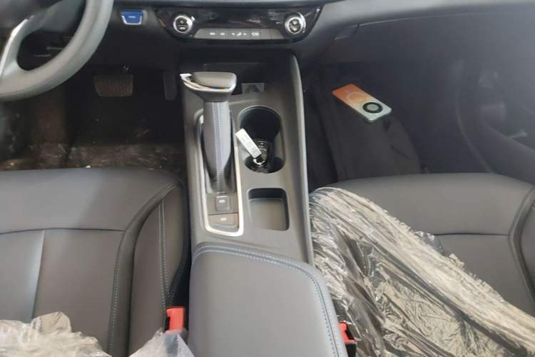 Used Buick Velite 6 2024 450km Enjoyment Plus Version Gear Lever