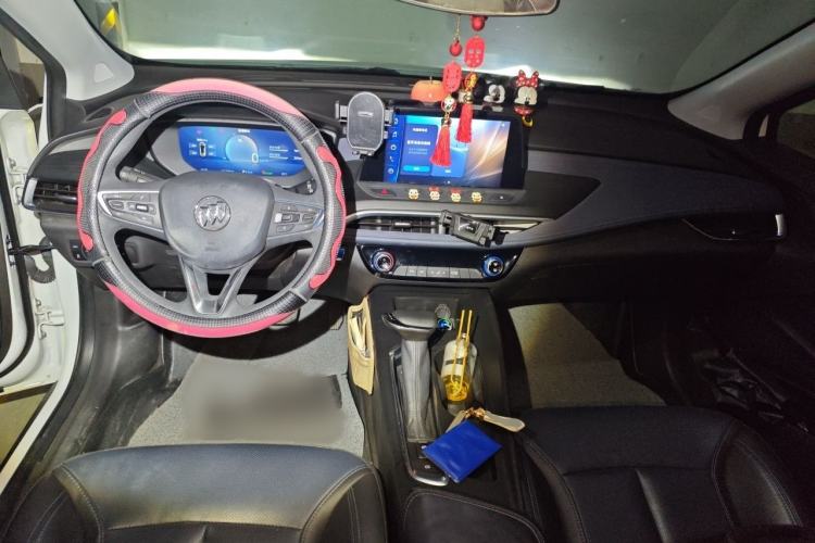 Used Buick Velite 6 2024 450km Range Commuter Version Interior 2
