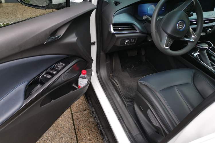Used Buick Velite 6 2024 430km Comfort Edition Interior 3