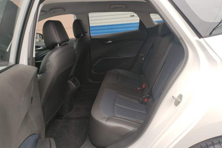 Used Buick Velite 6 2024 450km Comfort Edition PLUS Interior 4