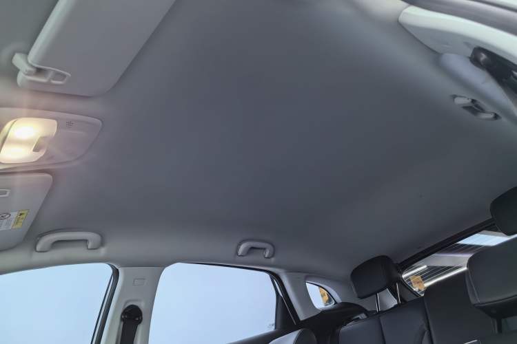 Used Buick Velite 6 2024 430km Comfort Edition Interior 4