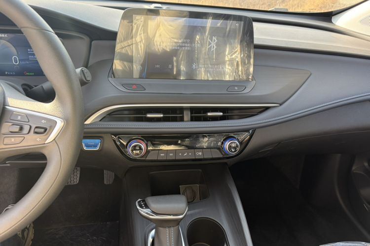 Used Buick Velite 6 2024 450km Comfort Edition PLUS Interior 4
