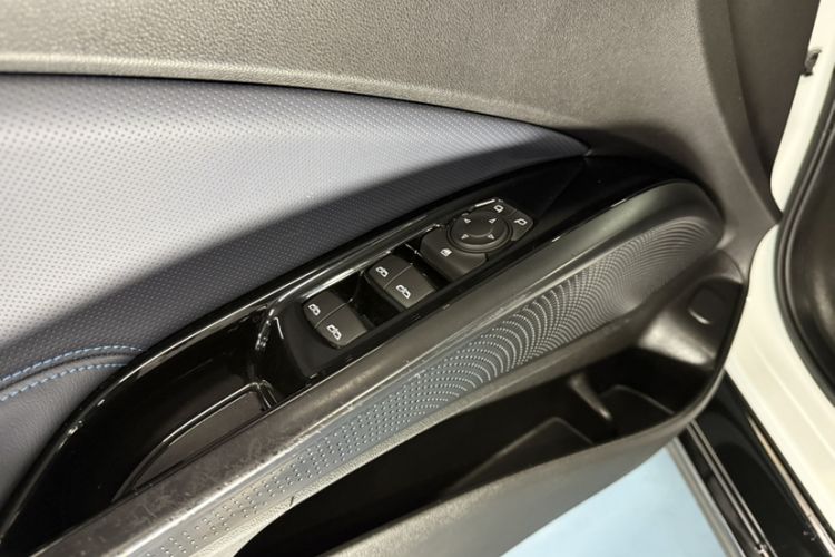 Used Buick Velite 6 2024 430km Enjoyment Version Interior 6