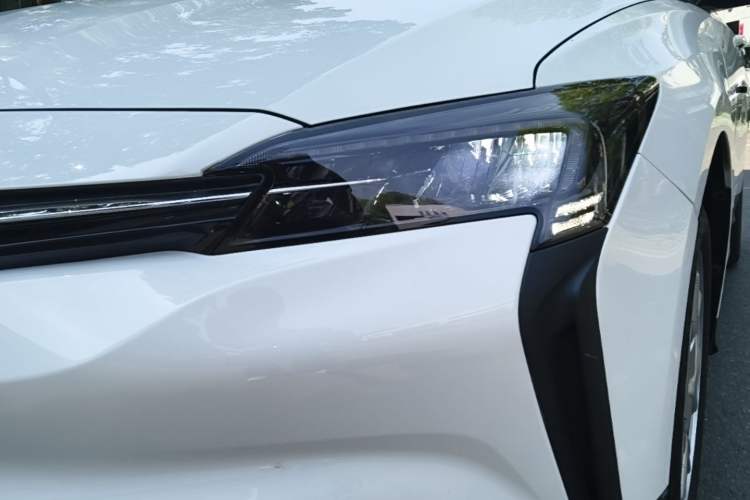 Used Buick Velite 6 2024 450km Range Commuter Version Left Front Headlight