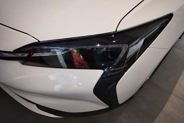 Used Buick Velite 6 2024 450km Range Commuter Version Left Front Headlight
